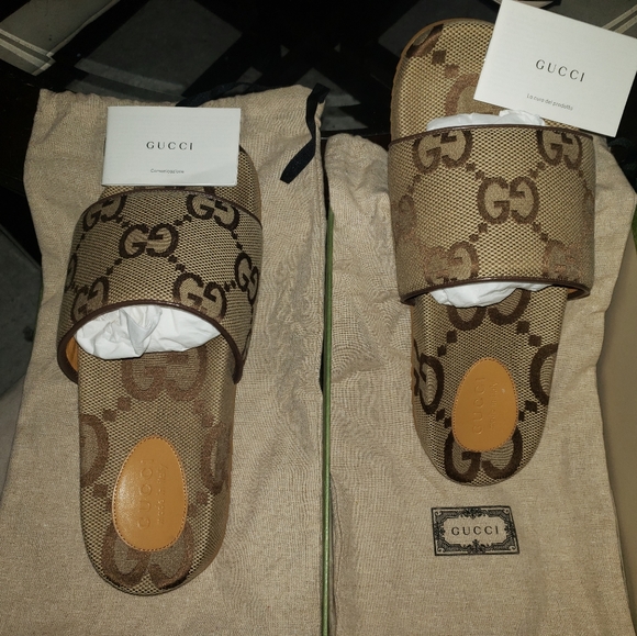 Mens Gucci Sandals - Picture 2 of 4